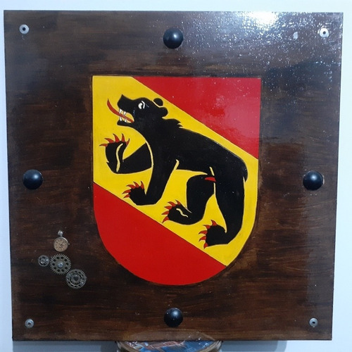 Escudo De Berna Suiza Marca Tivoly 