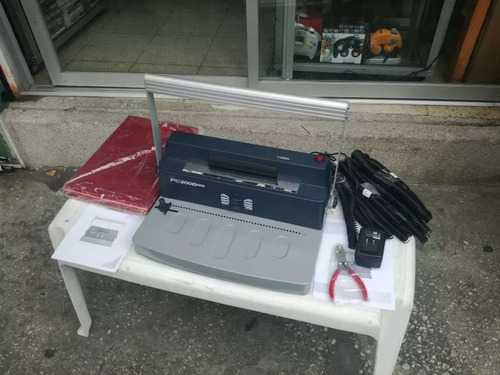 Imagen 6 de 10 de Anilladora A4 Con Rodillo Electrico Para Encuadernacion