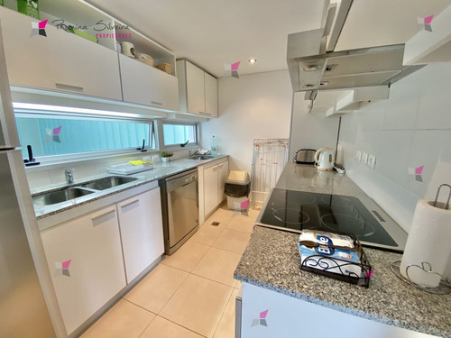 Imagen 7 de 18 de Alquiler De Apartamento De 3 Dormitorios En Mansa Punta Del Este