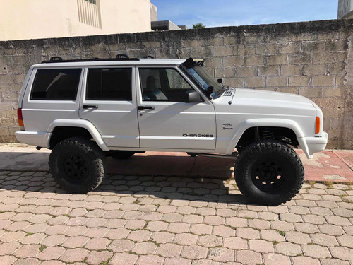 Imagen 1 de 15 de Jeep Cherokee Sport 4x4 4.0l