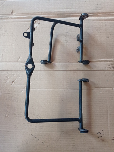 Suporte Do Radiador De Óleo Da Nx 350 Sahara Ótimo (Usado)