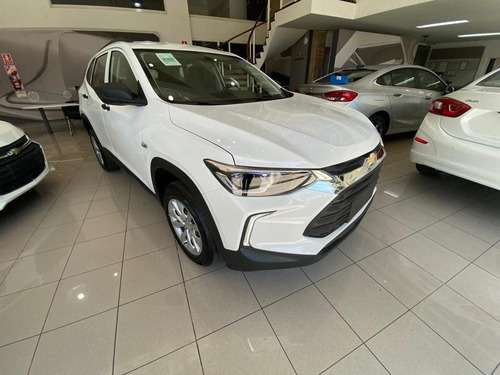Imagen 3 de 14 de Chevrolet Tracker At