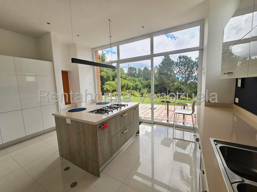 Dc Casa En Alquiler En Alto Hatillo 25-7287 Yf