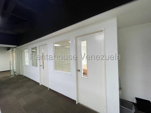 Ds Oficina En Alquiler - Altamira / 25-22560