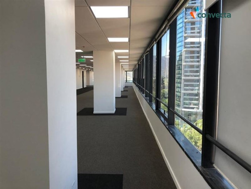 Imagen 5 de 7 de Oficina En Venta En Las Condes No Se La Pierda +