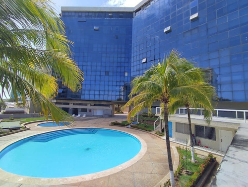 Bello Apartamento Con Vista Mar. Playa Moreno.