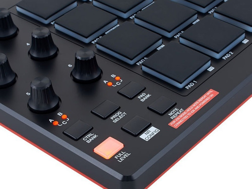 Akai Professional Mpd 218 - Controlador Midi