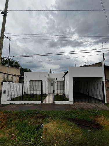 Casa En Venta - Luján - ****oportunidad****