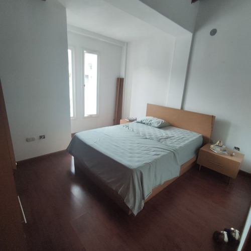 Townhouse En Venta Urbanización Barrio Sucre Código 224834