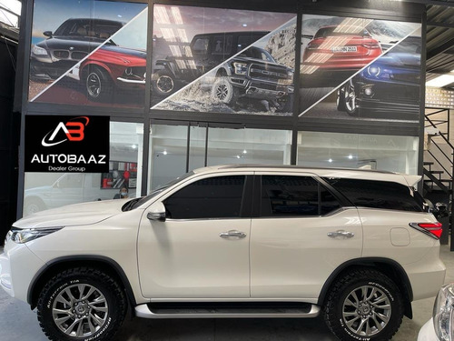 Imagen 4 de 9 de Toyota Fortuner Platinum Automatica 4x4
