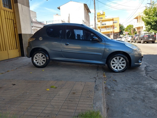 Imagen 2 de 6 de Peugeot 207 2009 1.6 Xt