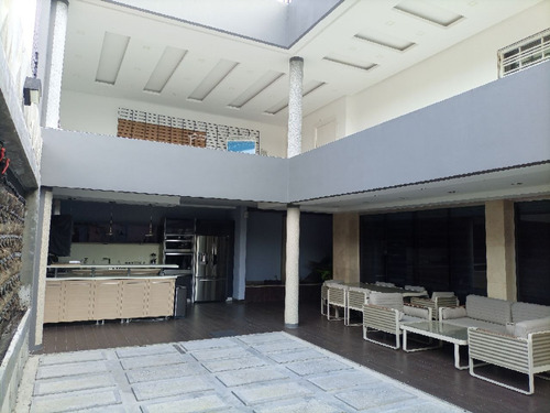 Imagen 28 de 30 de En Venta Lujosa Casa Amoblada En Urbanización Guataparo, Valencia