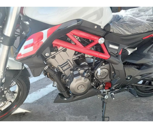 Benelli 302 S 0km Naked Street Urbana