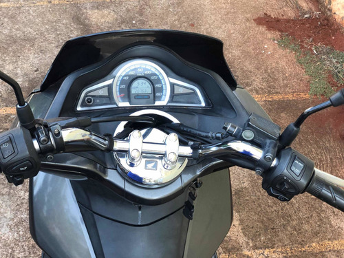Imagem 3 de 8 de Honda Pcx