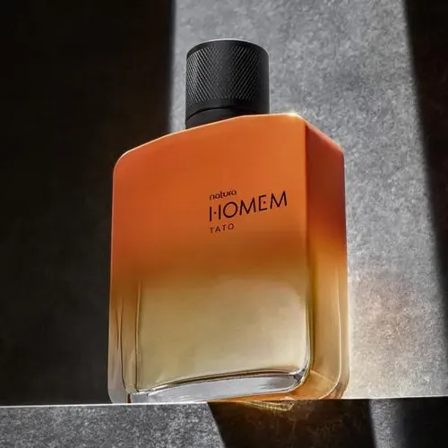 Homem Tato de Natura