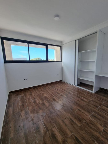 Imagen 2 de 9 de Departamento 2 Dormitorios A Estrenar En Venta - Santa Fe