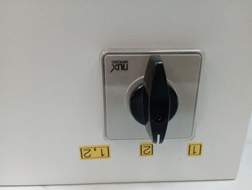 Caixa Elétrica Com 15 Relés R4t-16p-s E 14 Relés Omron Ly2n