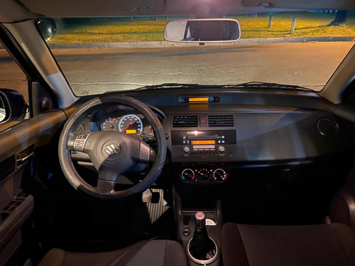 Suzuki Swift 1.5 N 2011