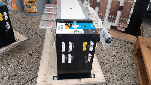 Imagen 4 de 5 de Transferencia Automática Motorizada 1600a Ats
