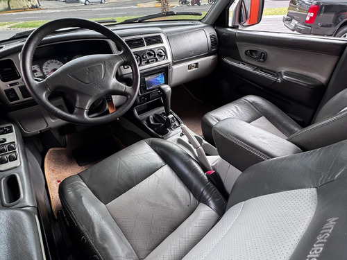Mitsubishi Pajero Sport 3.5 HPE 4X4 V6 24V GASOLINA 4P AUTOMÁTICO