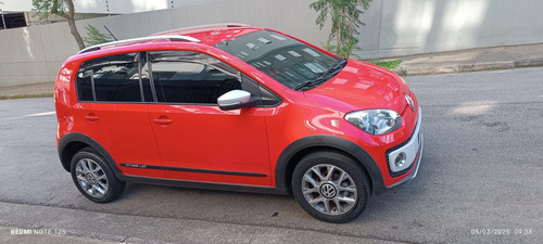Volkswagen Up! Volkswagen Up! 1.0 12v E-Flex cross up!