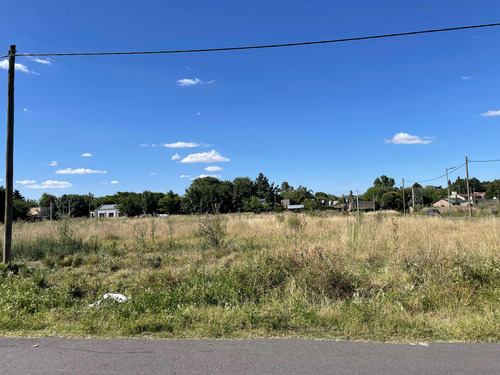 Particular Vende - Lote En City Bell - Barrio Tacuari