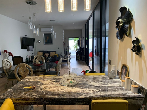 Imagen 5 de 9 de Casa En Renta Amueblada, Col. Hacienda Santiago, Col. Privad