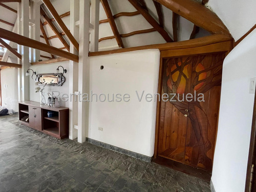 En Venta Espectacular Vivienda En Los Guayabitos Mfl