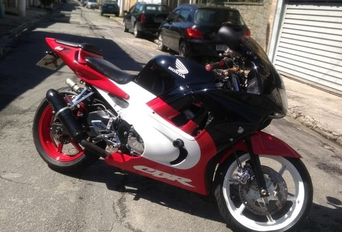 Imagem 1 de 6 de Honda Cbr 600 F - Preta Ano 1992