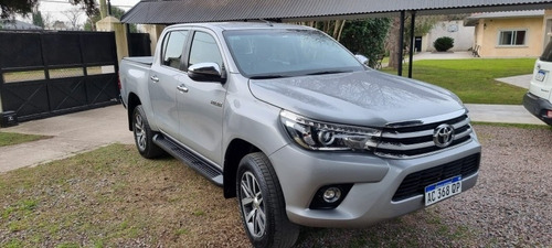 Imagen 6 de 13 de Toyota Hilux 2018 2.8 Cd Srv 177cv 4x2 At