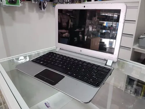 Netbook Hp Pavilion Dm1 Amd Com Ssd Seminovo (Usado)