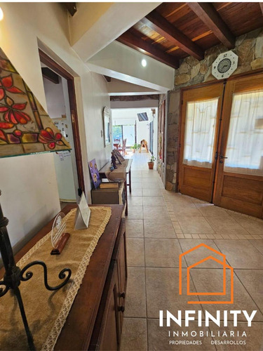 Casa En La Misión Con Piscina