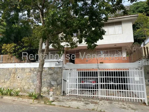 Se Vende Casa En Prados Del Este