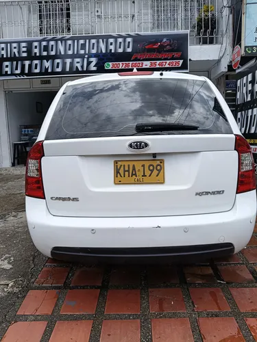 Kia Carens 2.0 Rondo Ex