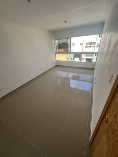 Penthouse En Alquiler En Res Altos De La Colombia, En Altos De Arroyo Hondo Iii, D. N.