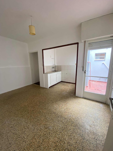 Alquiler Apartamento En Reducto 1 Dormitorio Con Patio