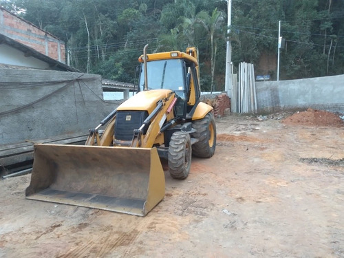 Imagem 2 de 3 de Jcb 4×4