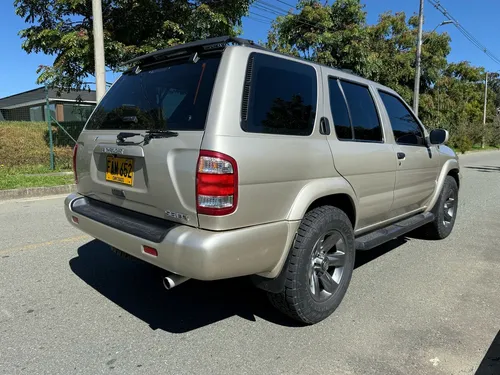 2003 Nissan Pathfinder Ancha