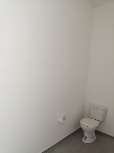 Imagen 2 de 3 de Venta Local Ciudad Jardín Sur