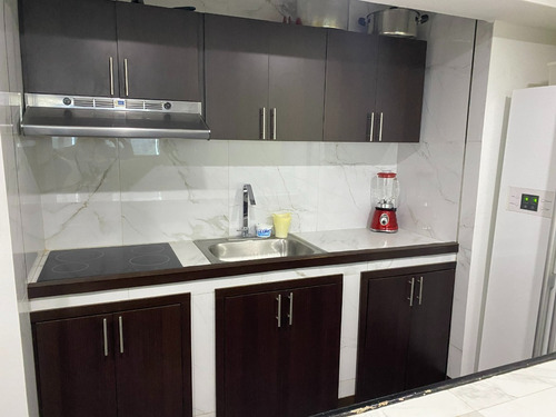 Imagen 10 de 29 de Apartamento En Venta Playa Grande. Mls #23-1619. Yolanda Goncalves