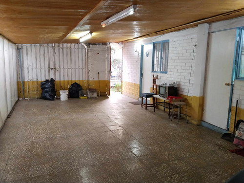Venta Casa En Barrio Residencial Cerca Metro Elisa Correa