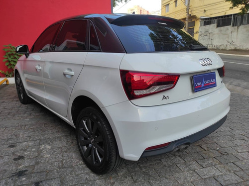 Imagem 6 de 15 de Audi A1 1.4 Tfsi Sportback Attraction 16v 122cv Gasolina 4p