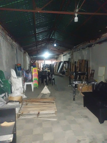 Venta Local Comercial El Silencio Frente Al Blq 6 Wsuarez