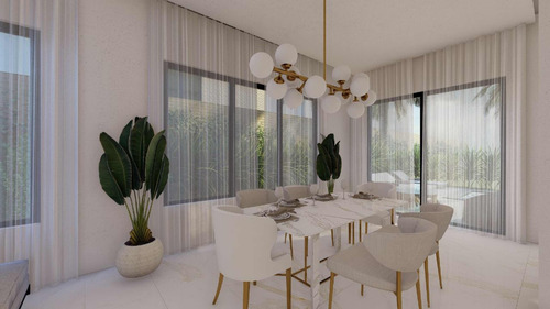Venta De Villa En Punta Cana Con Piscina Zona Turística