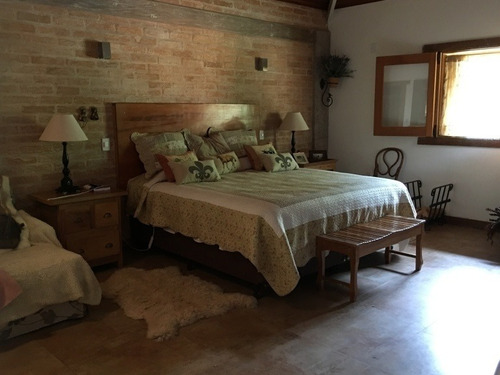 Imagem 15 de 15 de Linda Casa Em Monte Verde - 300 M² - 2500 M² De Terreno - Venda Ou Permuta - Ic18393