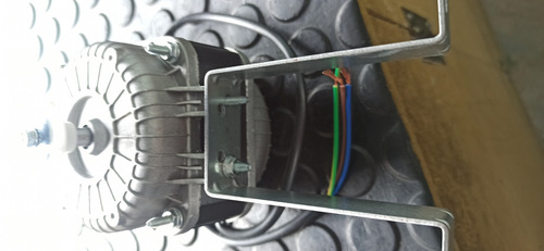 Imagen 3 de 3 de Motor Difusor Ventilador 18 W Watts Neveras Y Congeladores