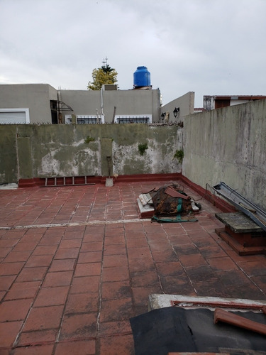 Imagen 10 de 14 de Casa Ph 7 Hab,3baños,terraza,parrilla Lavadero,yerbal 300