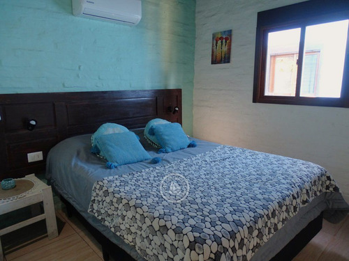 Rahina Du Mar En Punta Del Diablo