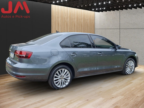 Volkswagen Jetta Comfortline 1.4 TSI 16V 4p Aut.
