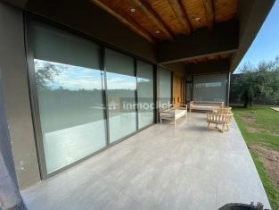 Imagen 3 de 14 de Casa En Barrio La Estacada